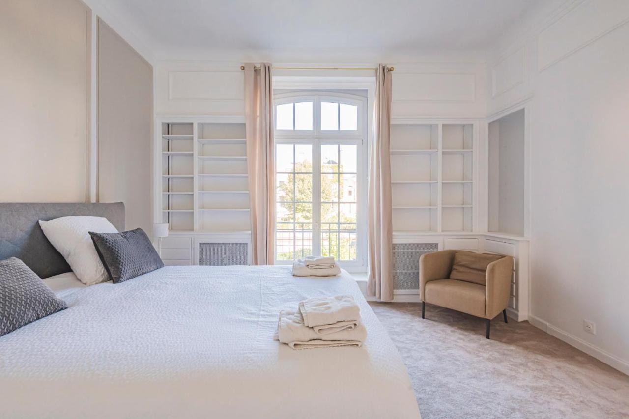 Appartamento Prestige Heart Of Reims Esterno foto